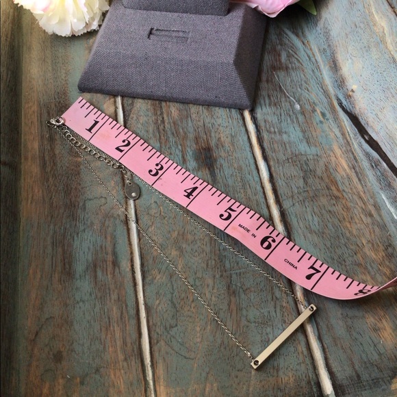 Silver Bar “Faith“ Necklace - Picture 3 of 7